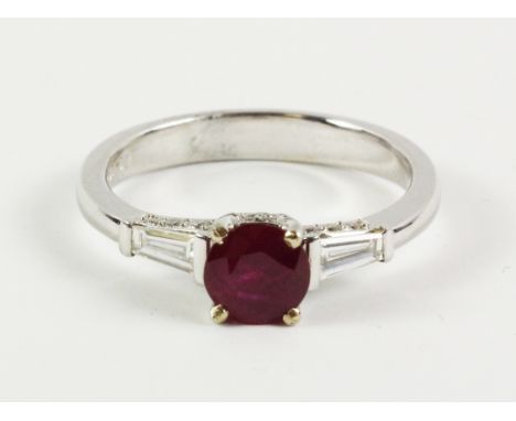 Round ruby white gold ring with baguette diamond shoulders and diamond sides stamped K18   Condition Report   Click here for 