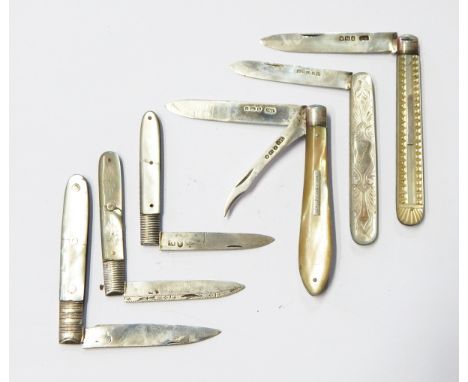 Victorian silver folding fruit knife, the mother-of-pearl handle with geometric decoration, Sheffield 1893 by James Fenton & 