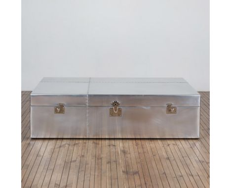 Watson Trunk Medium Aero