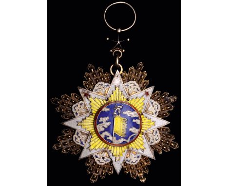 China, Republic, Nanking Government, Order of the Cloud and Banner, Second Class sash badge, in silver-gilt and enamels, widt