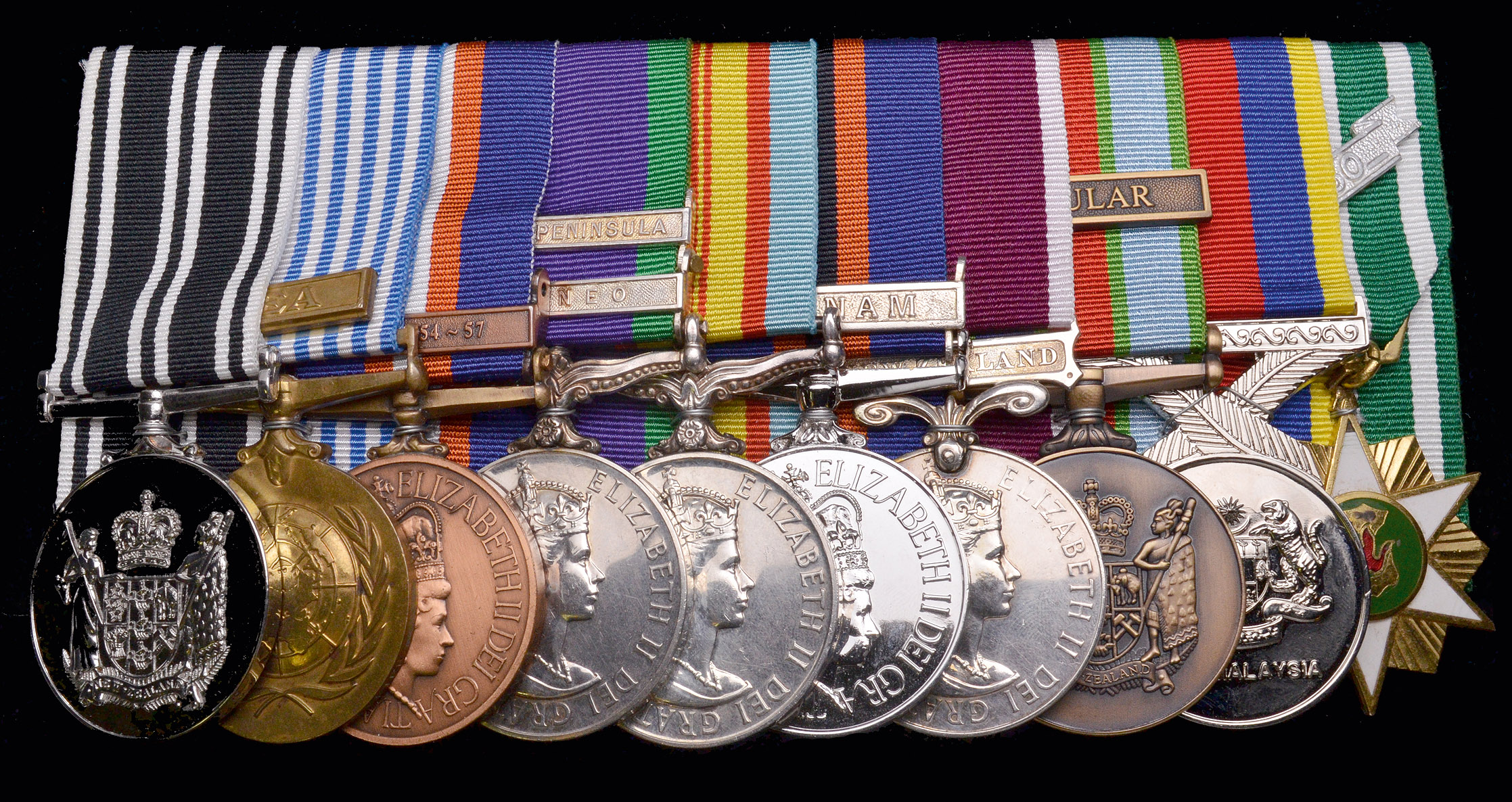 A New Zealand Long Service Group of 10 awarded to Warrant Officer 2nd