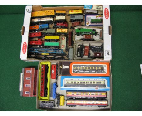 Hornby, Lima, Airfix, Hornby Dublo and Bachmann, approx forty items to include: Auto coach, Pullman car, tinplate brake coach