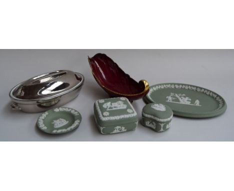 Two green Wedgwood jasperware trinket boxes with ashtray and oval dish, along with three gold Royal Worcester tureens and a s