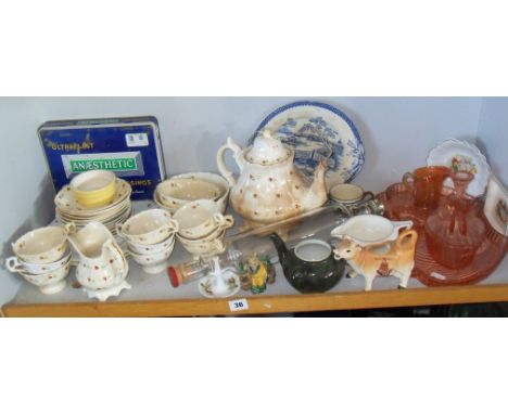 Shelf of assorted china & glassware