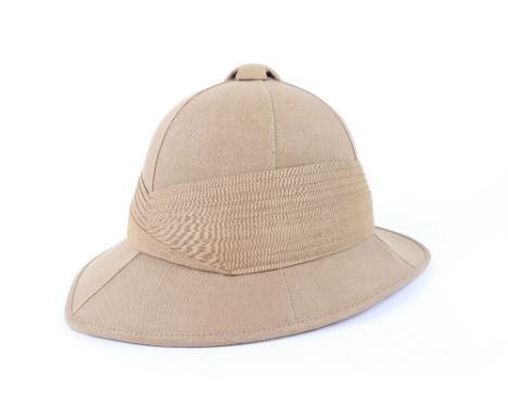 1930s Wolseley Sun Helmet: Helmet is stamped  inside with size 6 7/8,complete  with leather sweet band, in very good conditio