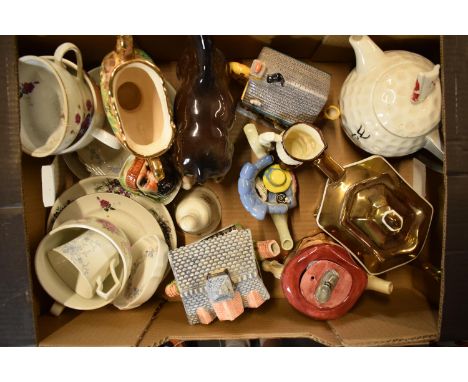 A mixed collection of pottery to include a Melba ware horse, Hose Street pottery, novelty teapots etc. NO POSTAGE. 