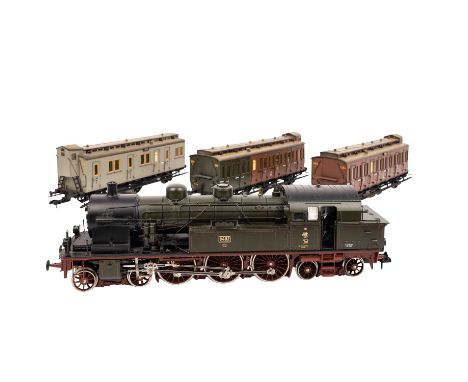   MÄRKLIN preußischer Personenzug der K.P.E.V., Spur 1,  bestehend aus Dampflok "T 18", BN "8402", L ca. 47 cm und 3 Abteilwa