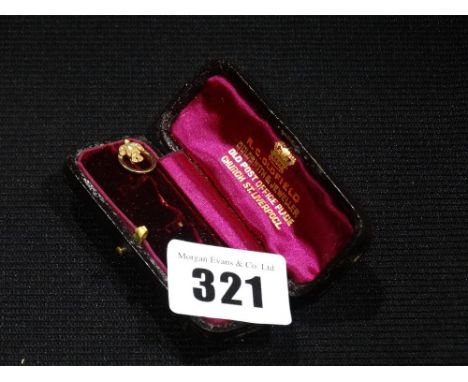     A 9ct Gold Pearl Set Stick Pin                                                  