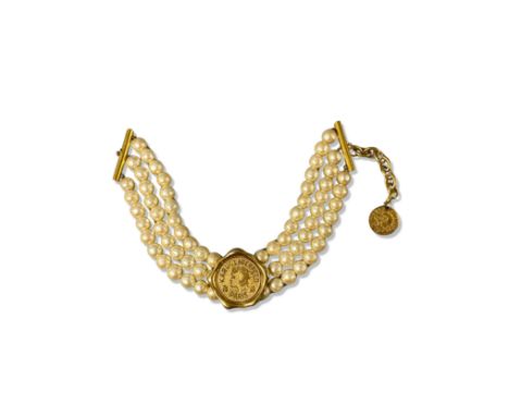 Karl Lagerfeld Pearl choker weighing 238 grams 