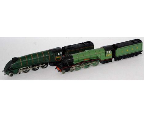 A Liliput for Trix BR green class A4 engine and tender No. 60027 'Merlin' (G) together with LNER green class A3 'Flying Scots