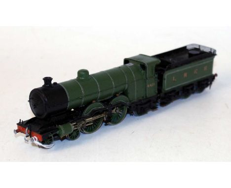 A K's kit built whitemetal 4-4-2 Atlantic engine and tender ex GNR loco finished in GN green as LNER No. 4411, some small ite