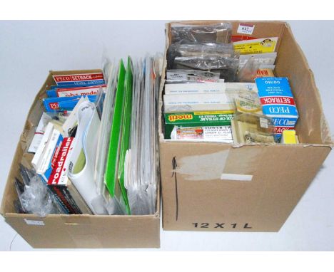 Two small boxes containing quantity of kits and scenic bits by various 00 and H0 manufacturers, Peco, Merit, Wills, Bachmann,