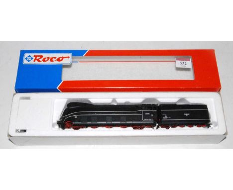 A Roco H0 ref. 63205 DRG black streamlined class 01 4-6-2 engine and tender, eagle emblem on tender sides, DCC ready