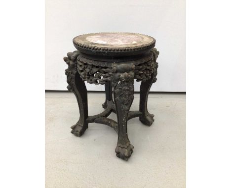 Early 20th century Chinese marble topped side table, circular top on pierced frieze and cabriole legs with claw and ball feet