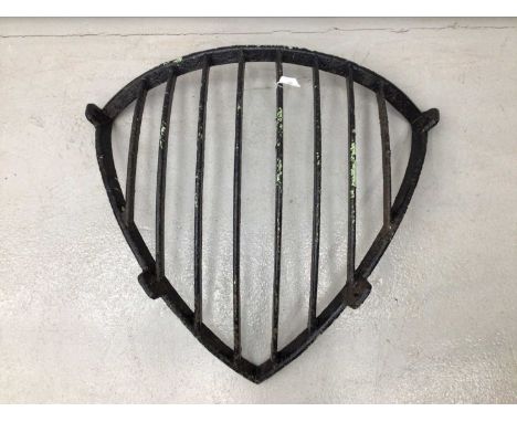 Antique wrought iron horse feeding trough, 87cm wide