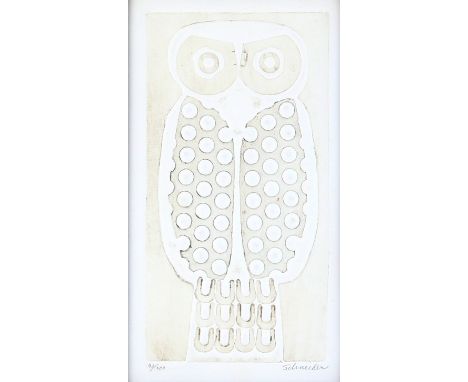 Contemporary limited edition print of an owl, signed 'Schneider' and numbered 42/200 in pencil to margin, 28 x 15cm. Framed a
