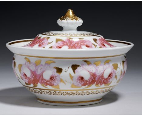 A CHAMBERLAIN'S WORCESTER SUGAR BOWL AND COVER, C1825  painted with cabbage roses and gilt, 15cm diam, printed markGood condi