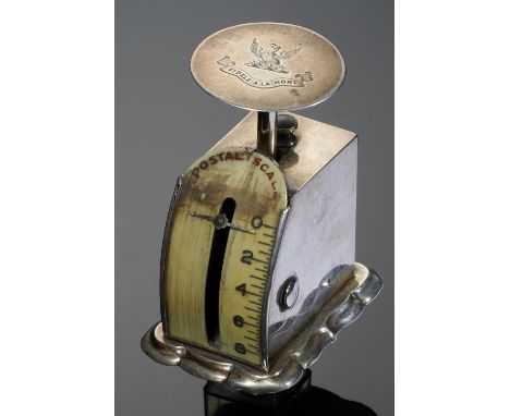 AN EDWARD VII SILVER BOW FRONT LETTER SCALE  crested, 6.8cm h, by Levi & Salaman, Birmingham 1905 and stamped Rd 308820In goo