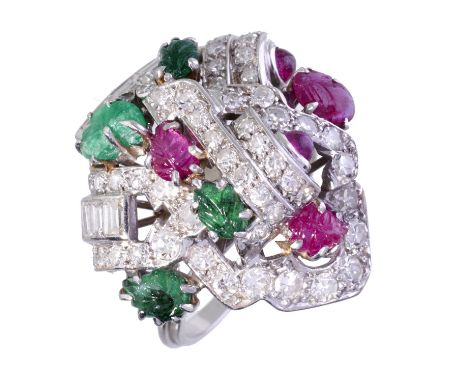 A RUBY, EMERALD AND DIAMOND TUTTI FRUTTI RING, C1970  in platinum, marked PLAT, SIZE Q 