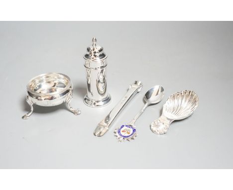 Small silver including a Georgian salt, caddy spoon, pepperette etc.