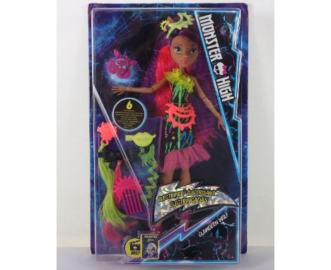 Monster High Clawdeen Wolf Daughter of Werewolves Electrified Monstrous Hair Ghouls 2016 New in Box Doll Mattel. New in box n