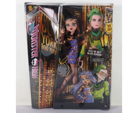 Monster High Cleo De Nile Deuce Gorgon Boo York Boo York 2014 New in Box Doll Mattel. New in box never been removed. Good con