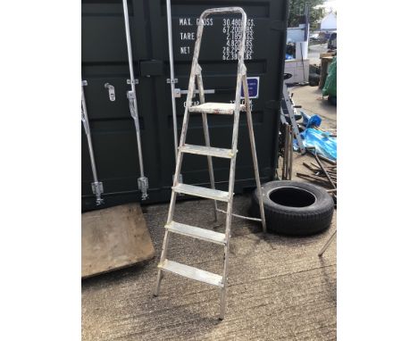 Aluminium Step Ladder 