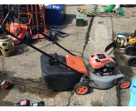 Briggs and Stratton Quicksilver 46 SD Petrol Engine Lawnmower 