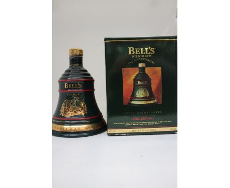  Bells Christmas 1993 Whisky Ceramic Decanter In Box. Both Box And Ceramic Decanter Are Both In Good Overall Condition, Decan