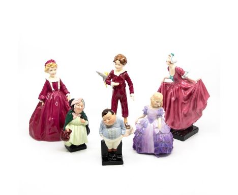 Collection of Royal Doulton and Worcester figures i.e Fat Boy Sairey Gamp Rose, Parakeet etc.