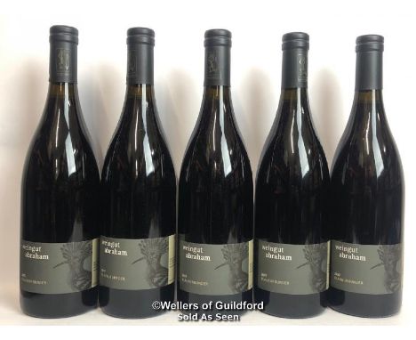 FIVE BOTTLES OF 2017 BLAUBURGUNDER RED, WEINGUT ABRAHAM, ALTO ADIGE, 75CL, 14% VOL / THIS LOT ATTRACTS VAT ON THE HAMMER PRIC