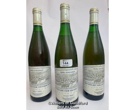Three bottles of 1988 Reiler Vom Heissen Stein, 75cl, 9% vol / Please see images for fill level and general condition. Please