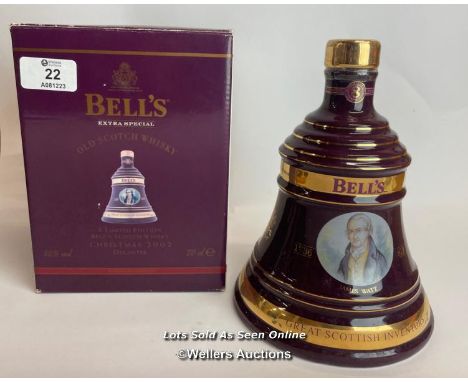 Bell's 2002 Old Scotch Whisky Limited Edition Christmas Decanter, Aged 8 Years, Brand New and Boxed, 70cl, 40% vol / Please s