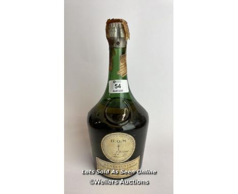 D.O.M Benedictine Liquer / Please see images for fill level and general condition. Please be aware that the lack of a conditi