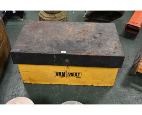Van Volt toolbox, 78 cm x 45 cm deep x 39 cm high 