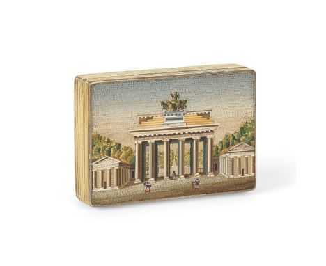 Boite italienne en métal doré godronné et plaque en micromosaique représentant la porte de Brandebourg, XIXe siècleAn Italian