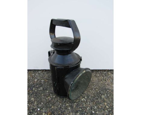 A B.R three aspect railway hand lamp with ceramic burner (one filter damaged|)