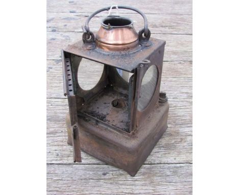 A B.R (E) railway signal lamp interior with reservoir, no burner