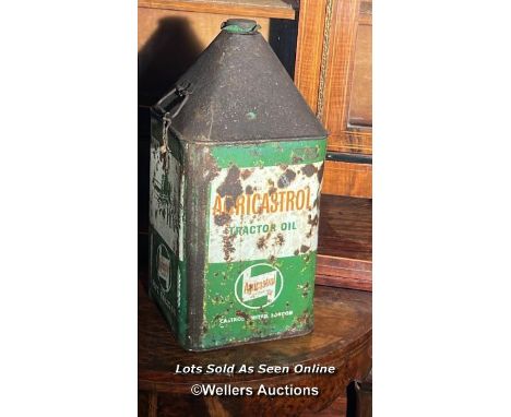 Vintage Castro oil can  Vintage Castro oil can 