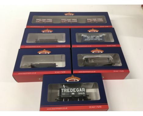 Collection of 6 boxed Bachmann model railway wagons. 00 gauge 1:76 scale