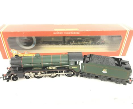 A Boxed Hornby 00 Gauge B.R. Class B17 4-6-0 Leeds United #R.060