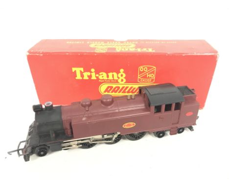 A Boxed 00 gauge Tri-Ang R.56 TC Series Maroon Baltic Tank Engine.