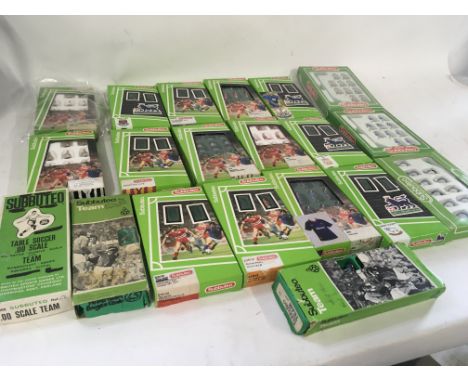 Collection of 20 x subbuteo teams all boxed