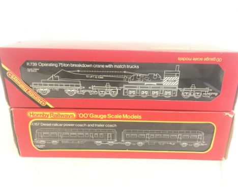 A Boxed Hornby 00 Gauge Diesel Railcar power and Trailing Lights #R.157 and a operating Breakdown Crane.