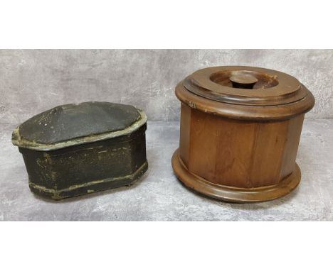 Advertisement - A Dunhill The White Spot airtight Patented mahogany tobacco jar of octagonal form, with patent no. 11832/13, 