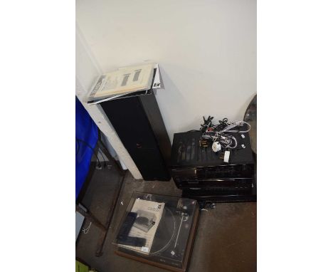 Denon stereo speaker system