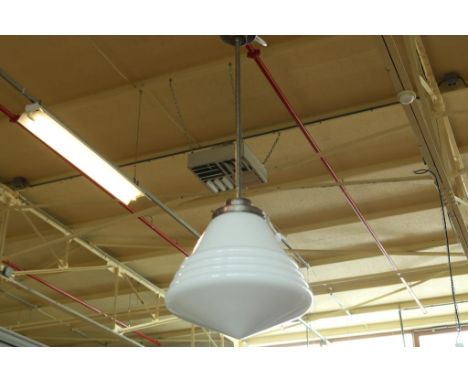 Gispen school lamp with opaline shade.Gispen schoollamp met opaline kap.