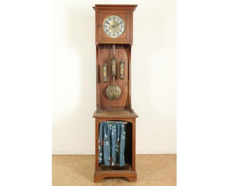 Grandfather longcase clock in oak case with metal dial, ca. 1920,  h. 190 cm.Staande klok in Jugendstil eiken kast met metale