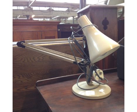 ANGLE POISE LAMP