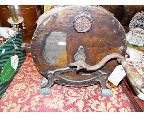 A vintage knife polisher